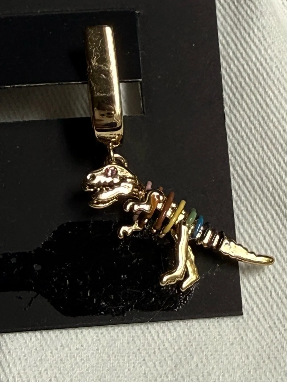 NWT Coach Skeletal Rexy Huggie
Earrings Gold Dinosaur CAT54 - Picture 4 of 7